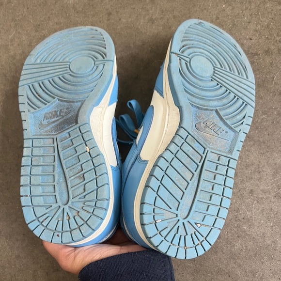 Nike Dunk Low Coast Sail University Gold UNC Blue White Size 8 women’s $350 - Picture 3 of 4